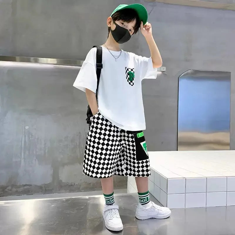 Conjunto de ropa de moda para niños, ropa de verano de manga corta para adolescentes, traje, camiseta con letras, pantalones cortos a cuadros, 2 uds., trajes de ropa de descanso para niños