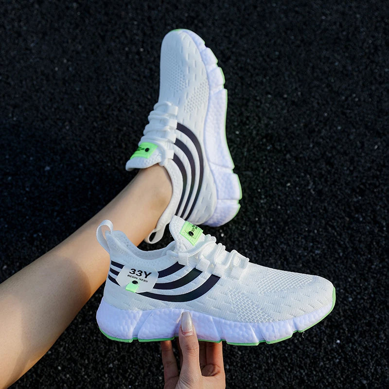 Zapatillas de deporte para hombre, zapatos informales clásicos transpirables, zapatillas de Tenis para hombre, novedad de 2024, zapatos cómodos de malla para exteriores para hombre, Tenis Masculino