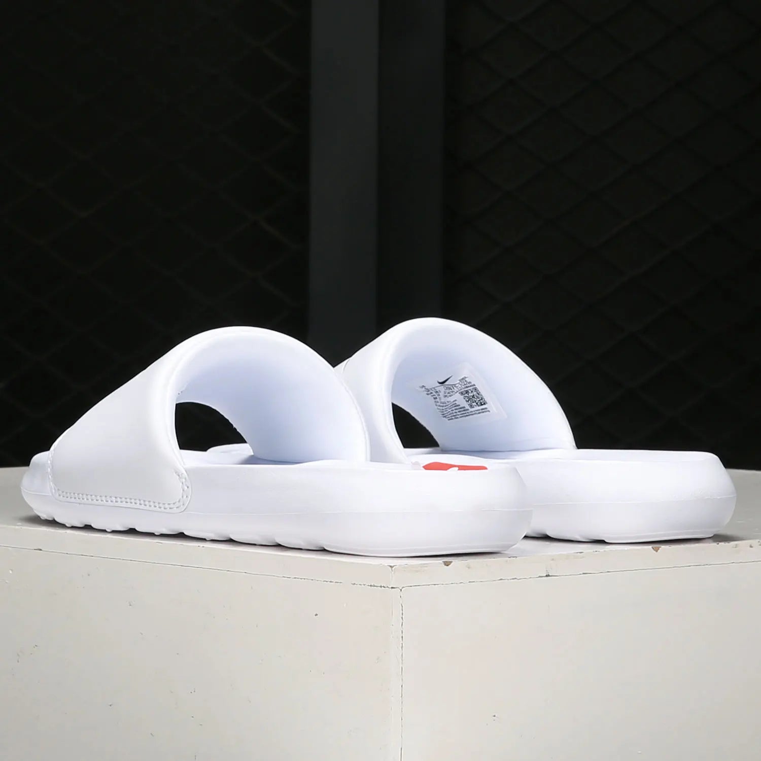 Sandalias deportivas Nike genuinas de espuma transpirable y ligeras para hombre CN9675-102