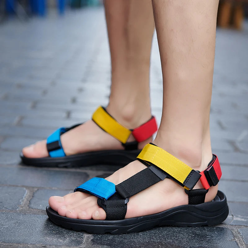 Sandalias de alta calidad, sandalias de playa para hombre, zapatos informales cómodos, sandalias ligeras de verano de talla grande para hombre, cómodas sandalias romanas
