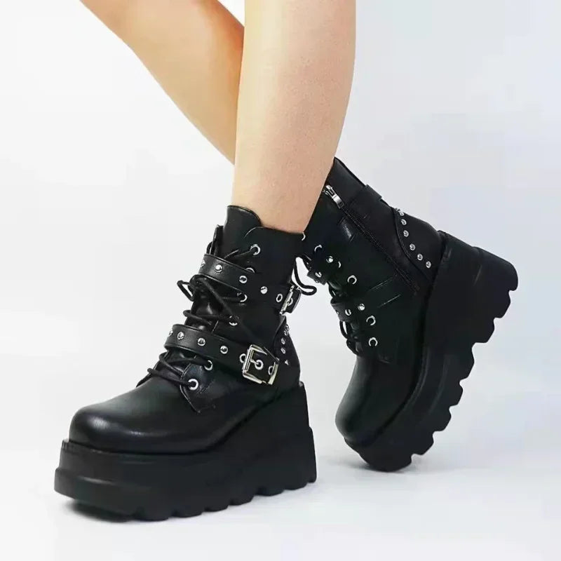 Nuevos botines de cuero Pu para mujer, Otoño Invierno, zapatos con cordones y punta redonda, botas góticas con plataforma para motocicleta para mujer, Cosplay