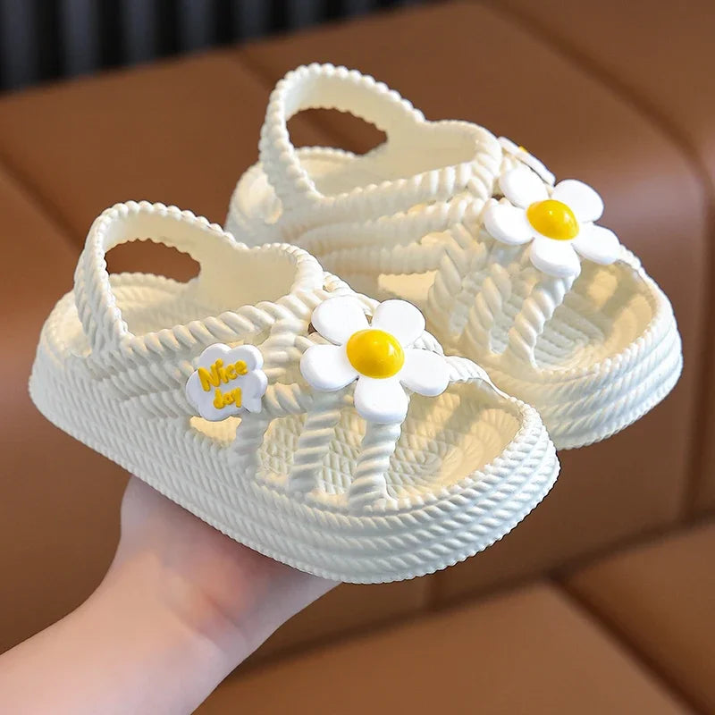 Nuevas Pantuflas Infantiles de Verano para Niñas y Niños, Antideslizantes para Baño y Playa, Sandalias de Suela Blanda para Bebés