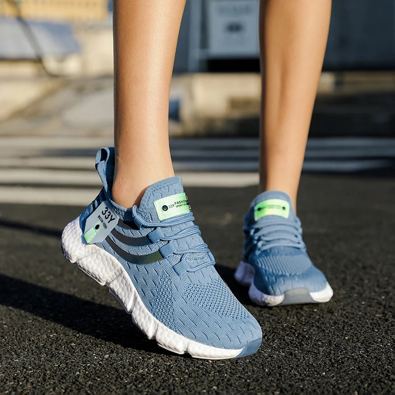 Zapatillas de deporte para hombre, zapatos informales clásicos transpirables, zapatillas de Tenis para hombre, novedad de 2024, zapatos cómodos de malla para exteriores para hombre, Tenis Masculino