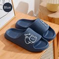 Zapatillas de baño con plataforma gruesa para mujer, chanclas antideslizantes de dibujos animados de gato, sandalias de playa de verano, zapatos de interior, 2023