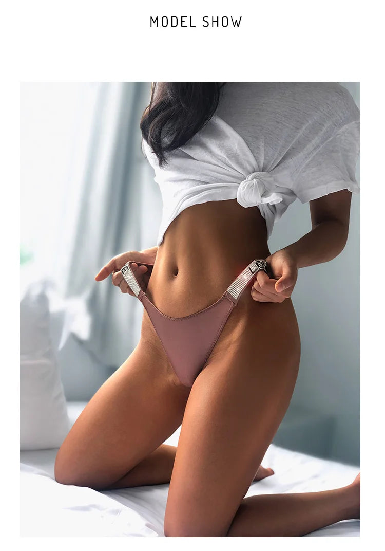 Tangas sexis de cintura baja para mujer, bragas con diamantes de imitación y letras, Tanga deportiva, pantalones cortos, calzoncillos con espalda en T, talla S-XL para Fitness