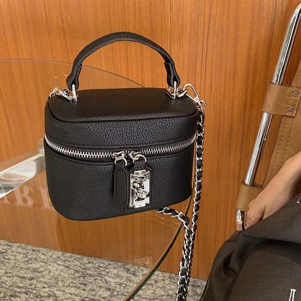 Bolso de mano cuadrado compacto con textura granulada, cierre de cremallera, estilo macaron, de cuero vegano, construcción sólida.