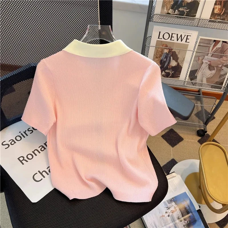 Primavera Verano 2025 diseño Sense Polo cuello mujer camiseta Casual cómoda Color contrastante Be All-match señoras Top de punto