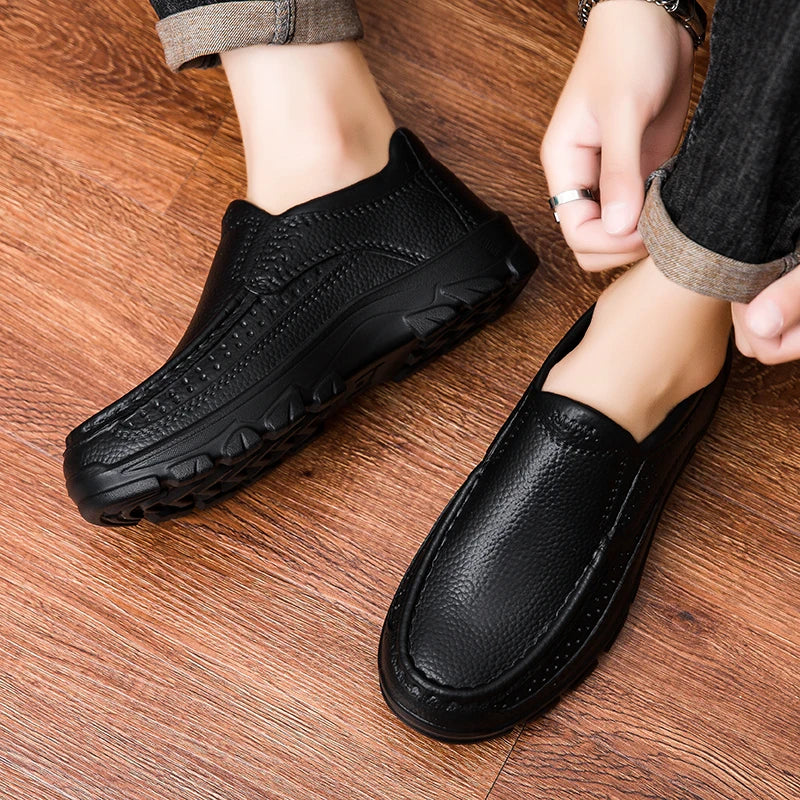 Zapatos de chef para hombre, zapatos de trabajo de cocina impermeables y a prueba de aceite, ultraligeros, antideslizantes, de suela blanda EVA, informales, para jardín