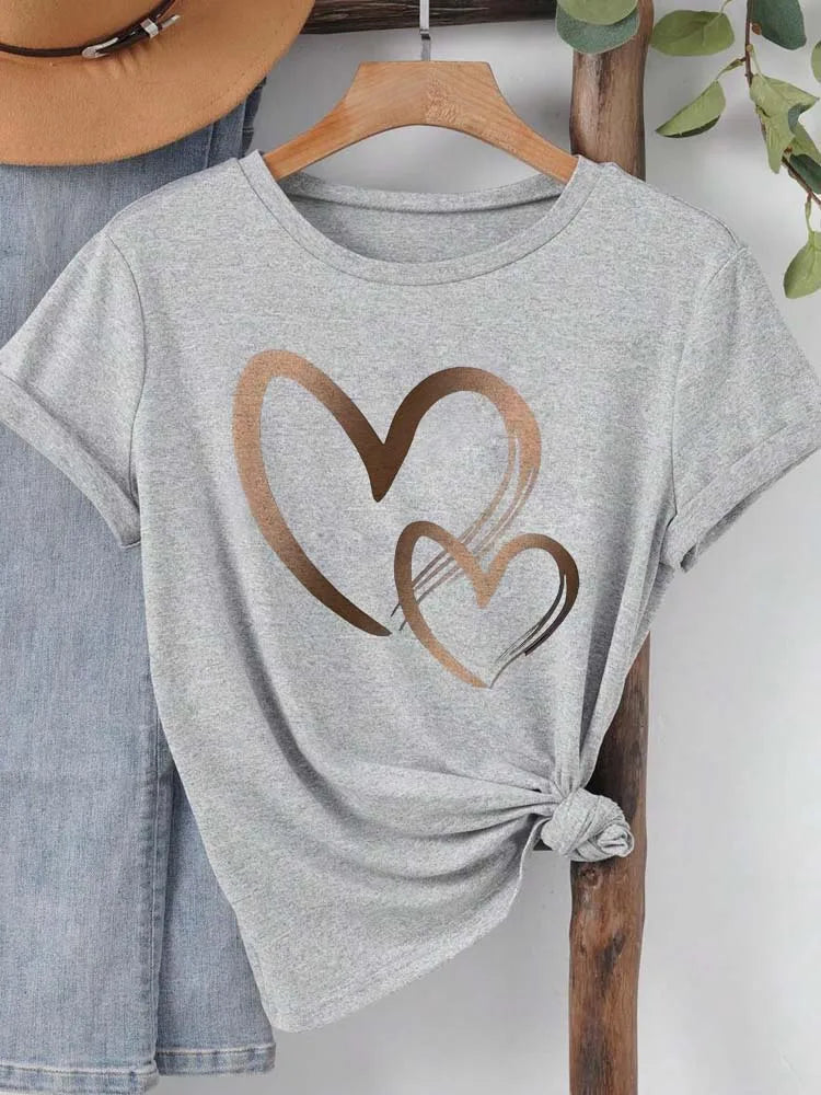 Novedad de verano, camiseta con estampado de corazón para mujer, Top informal de moda con cuello redondo, camiseta de manga corta para mujer, ropa para mujer