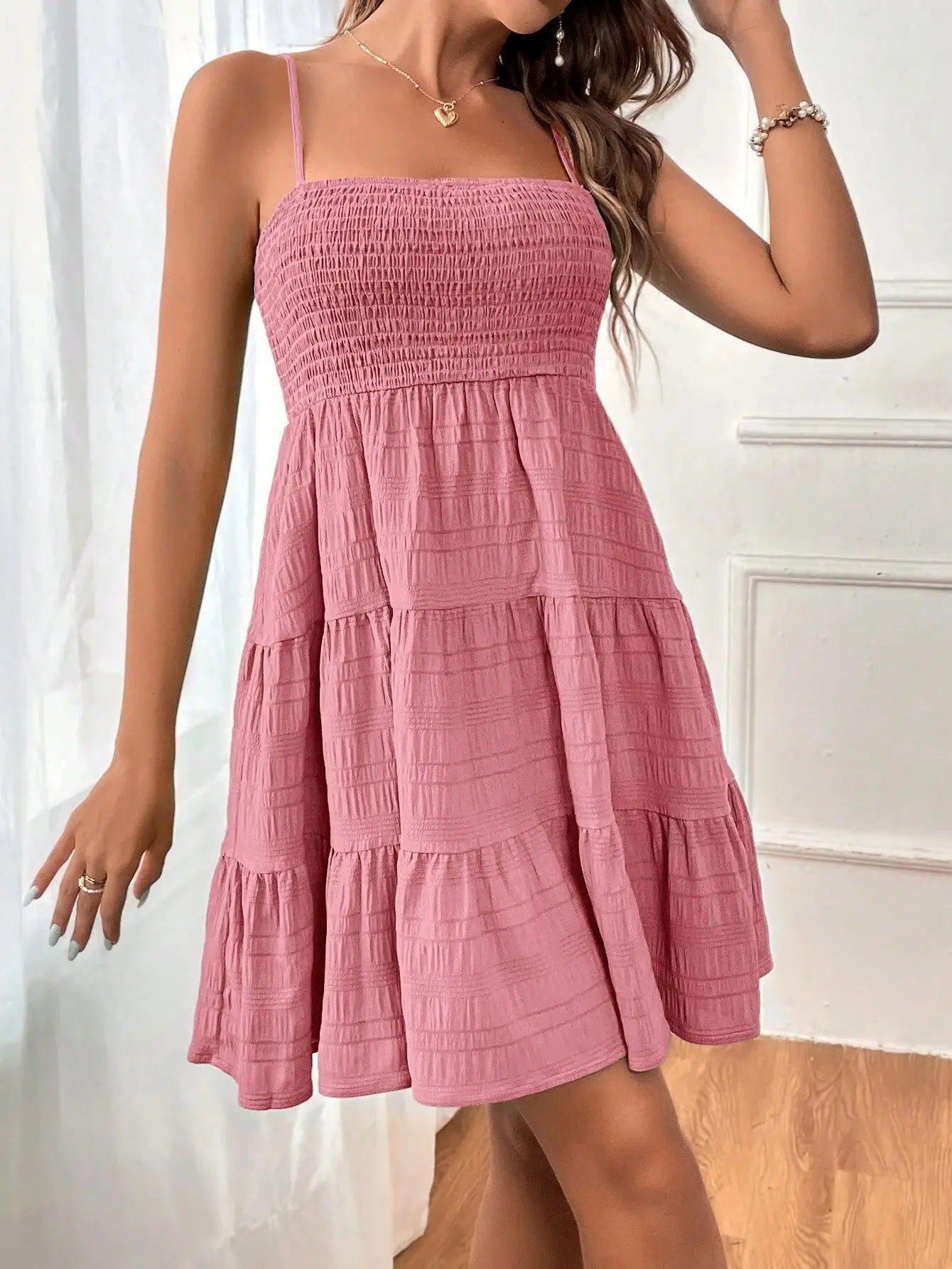 Minivestido con corpiño ahumado y tirantes finos para mujer, vestido azul con volantes escalonados, ropa informal de verano para vacaciones y playa