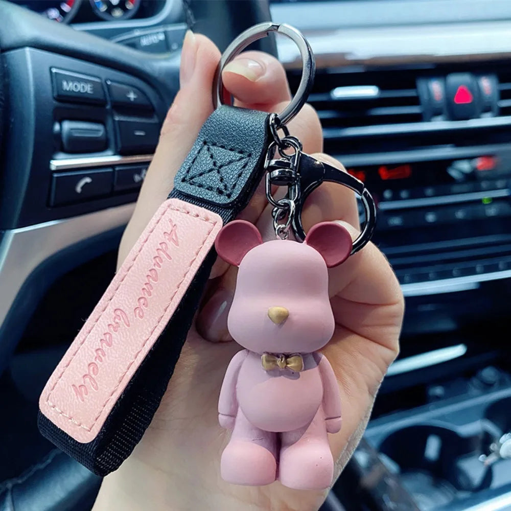 Nueva moda Simple lindo PVC pajarita oso llavero Kawaii dibujos animados Animal llavero lindo bolso colgante llavero coche llavero encanto