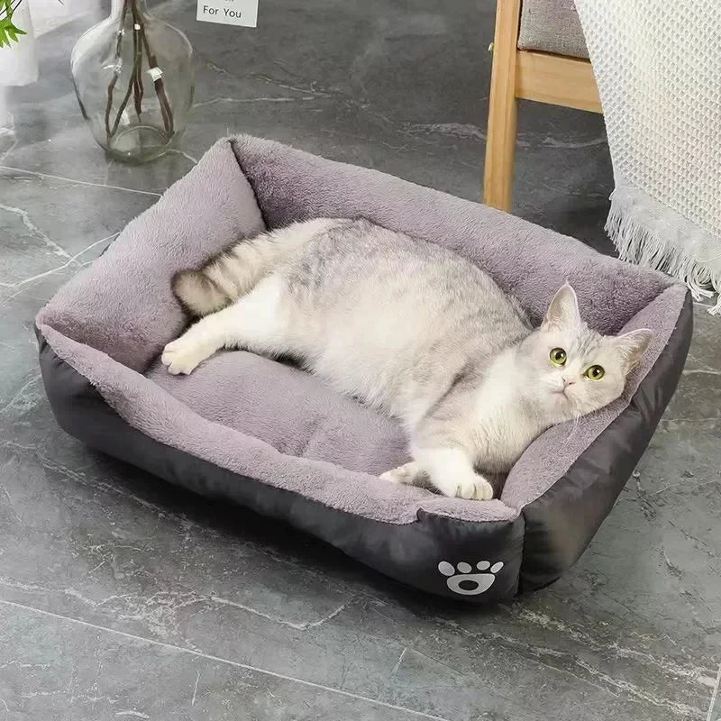 Sofá cuadrado suave para perros grandes, cojín elástico para casa de perros, cama mediana cálida para invierno, perrera lavable para gatos, accesorios para el hogar