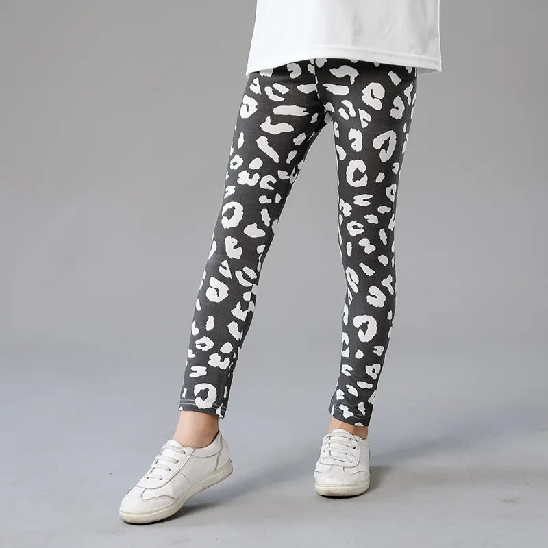 Little maven, novedad de 2024, mallas con flores de dibujos animados, pantalones para niños, pantalones encantadores para primavera y otoño para niños de 2 a 7 años