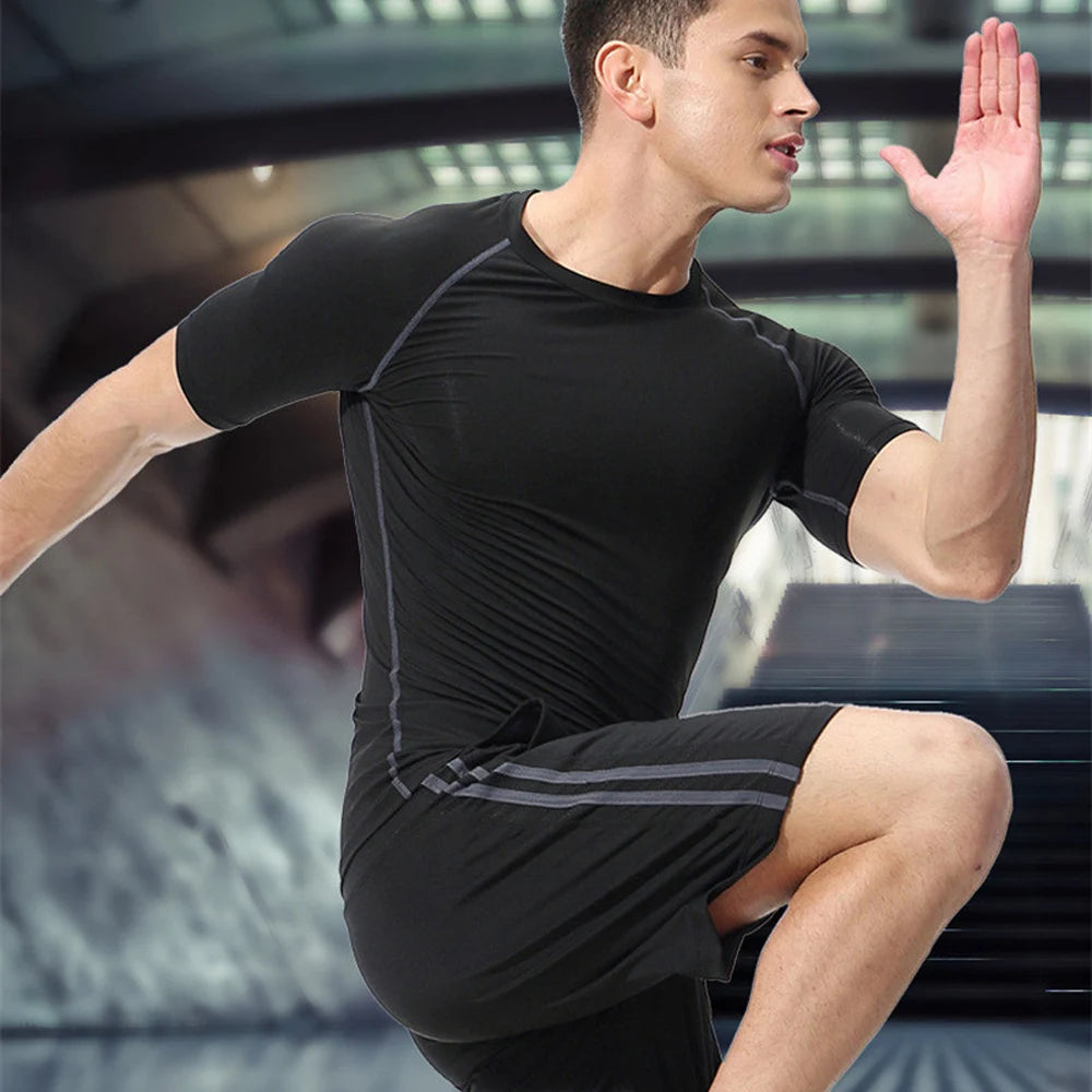 Conjunto de compresión con estampado 3D de Anime para hombre, Top de gimnasio de manga corta + pantalones cortos de entrenamiento, conjunto de protección contra sarpullidos transpirable de secado rápido