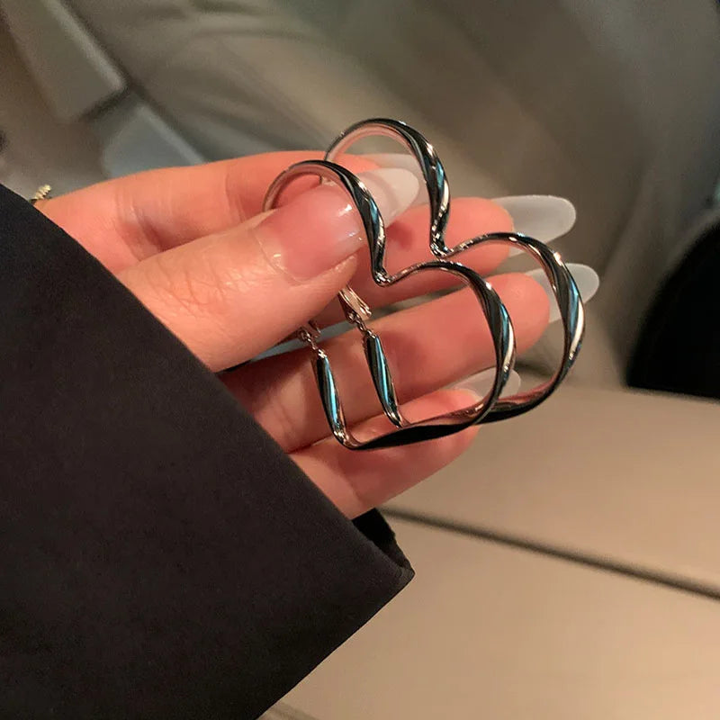 1 par de moda para mujer, moda, personalidad exagerada, diseño de corazón hueco, puño para niña, regalo de joyería de cumpleaños