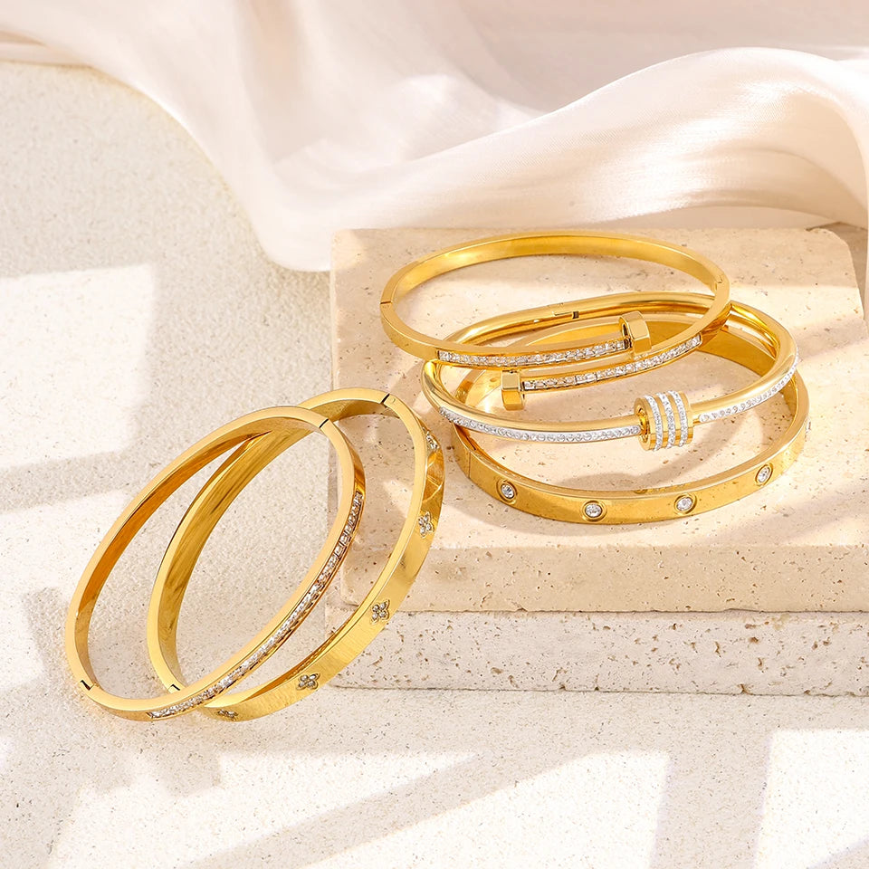 Pulsera apilable de acero de titanio para parejas, brazaletes de acero inoxidable con circonitas brillantes, color dorado, regalo de joyería para mujer