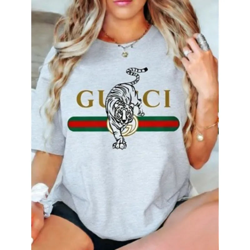 Camiseta de manga corta para mujer con estampado de letras, nueva colección 2026, estilo moderno, versátil y casual, de tejido grueso.