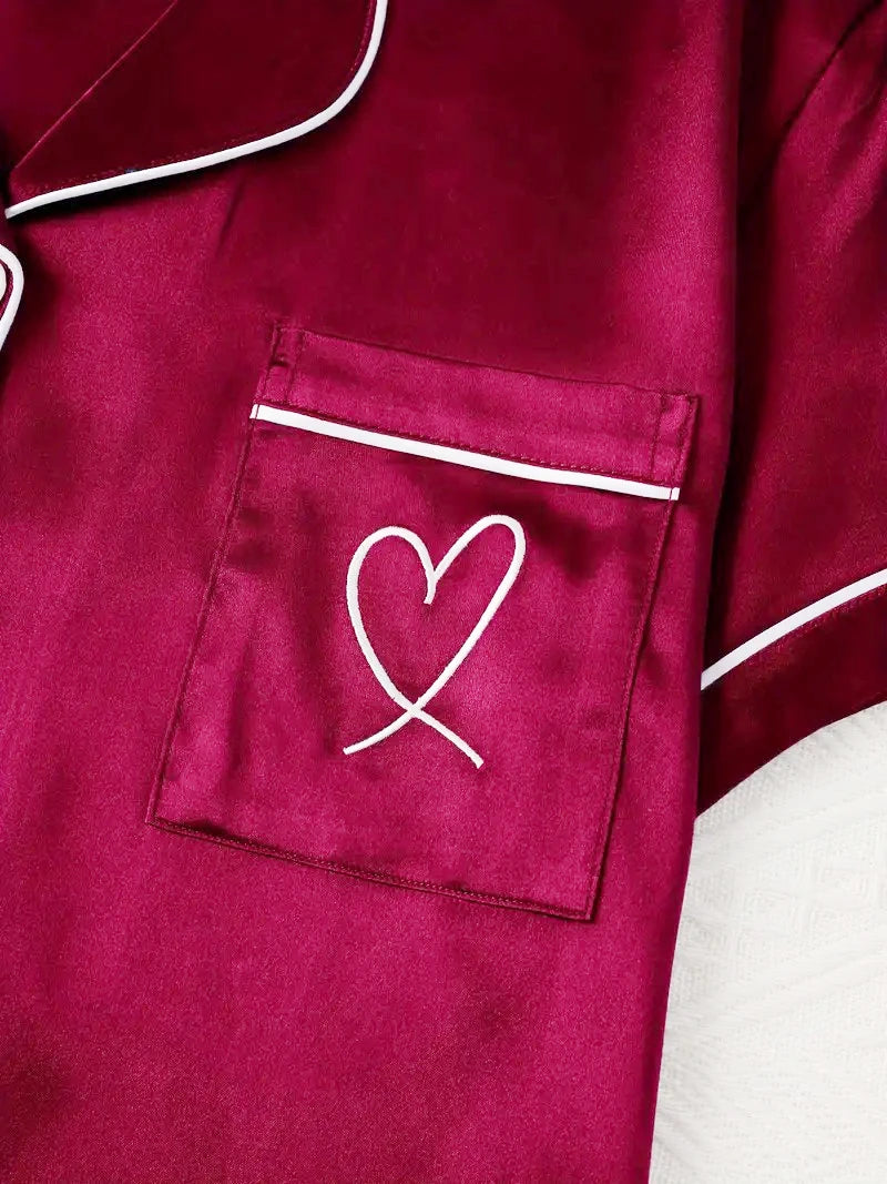 Conjunto de pijama para mujer, ropa de dormir con bolsillo bordado en forma de corazón, Top y pantalones cortos de manga corta con botones, pijama, ropa para el hogar