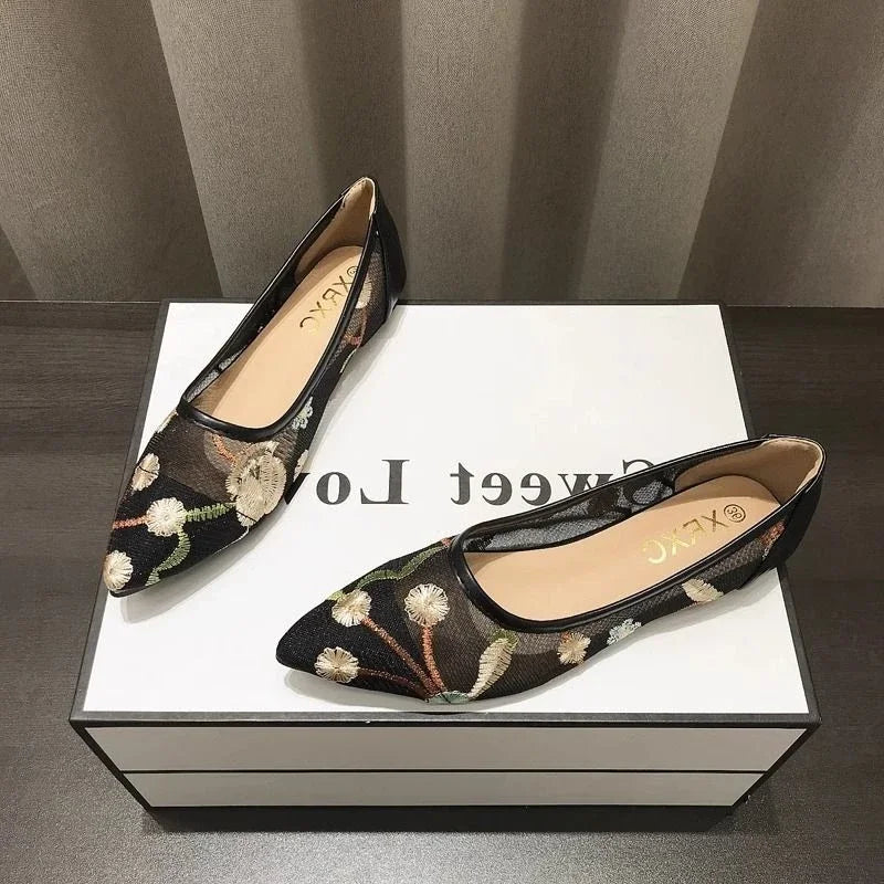 Calzado de mujer de moda de alta calidad, zapatos planos informales antideslizantes para mujer, tendencia 20225, zapato de promoción joven, marca de lujo