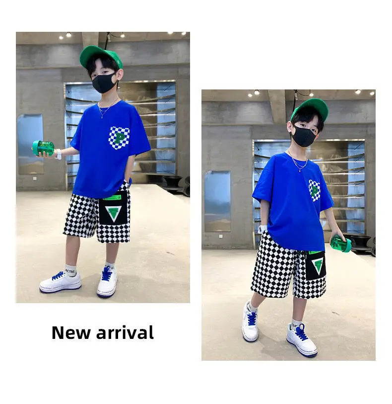 Conjunto de ropa de moda para niños, ropa de verano de manga corta para adolescentes, traje, camiseta con letras, pantalones cortos a cuadros, 2 uds., trajes de ropa de descanso para niños