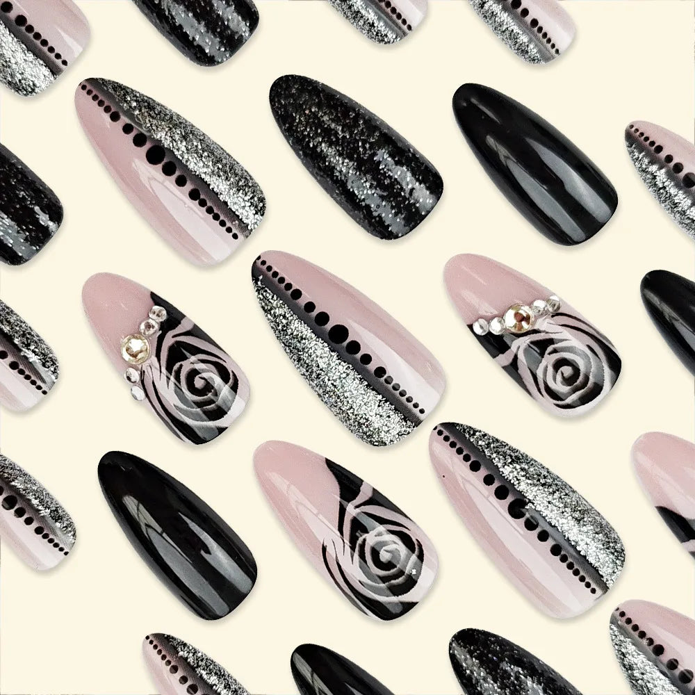 Uñas postizas negras con diseño de murciélago para Halloween, puntas de uñas decoradas con forma de almendra, con remaches y lazos, 24 unidades, uñas acrílicas reutilizables.