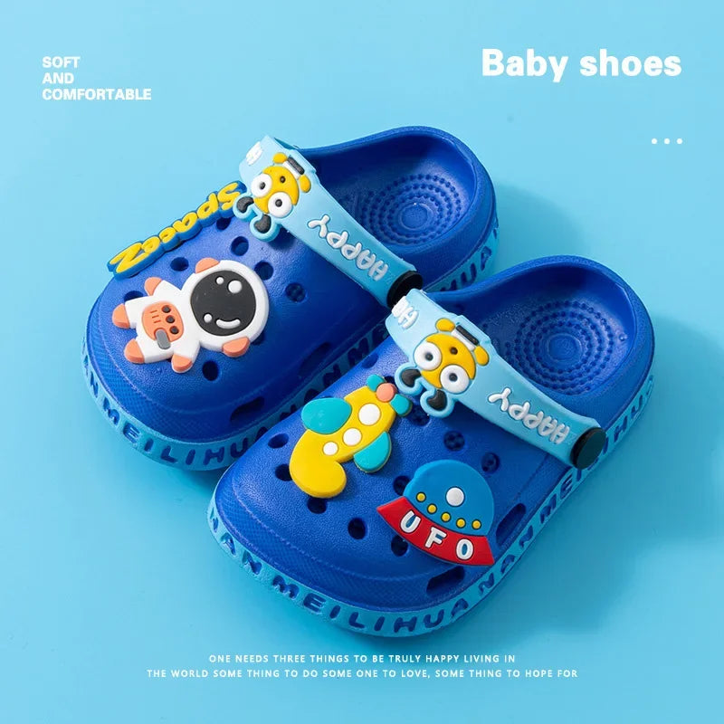 Zapatos de jardín para niños, bonitas sandalias de playa de dibujos animados de EVA, zapatillas de verano para bebés, zapatillas suaves de alta calidad para exteriores, zapatos con tapa