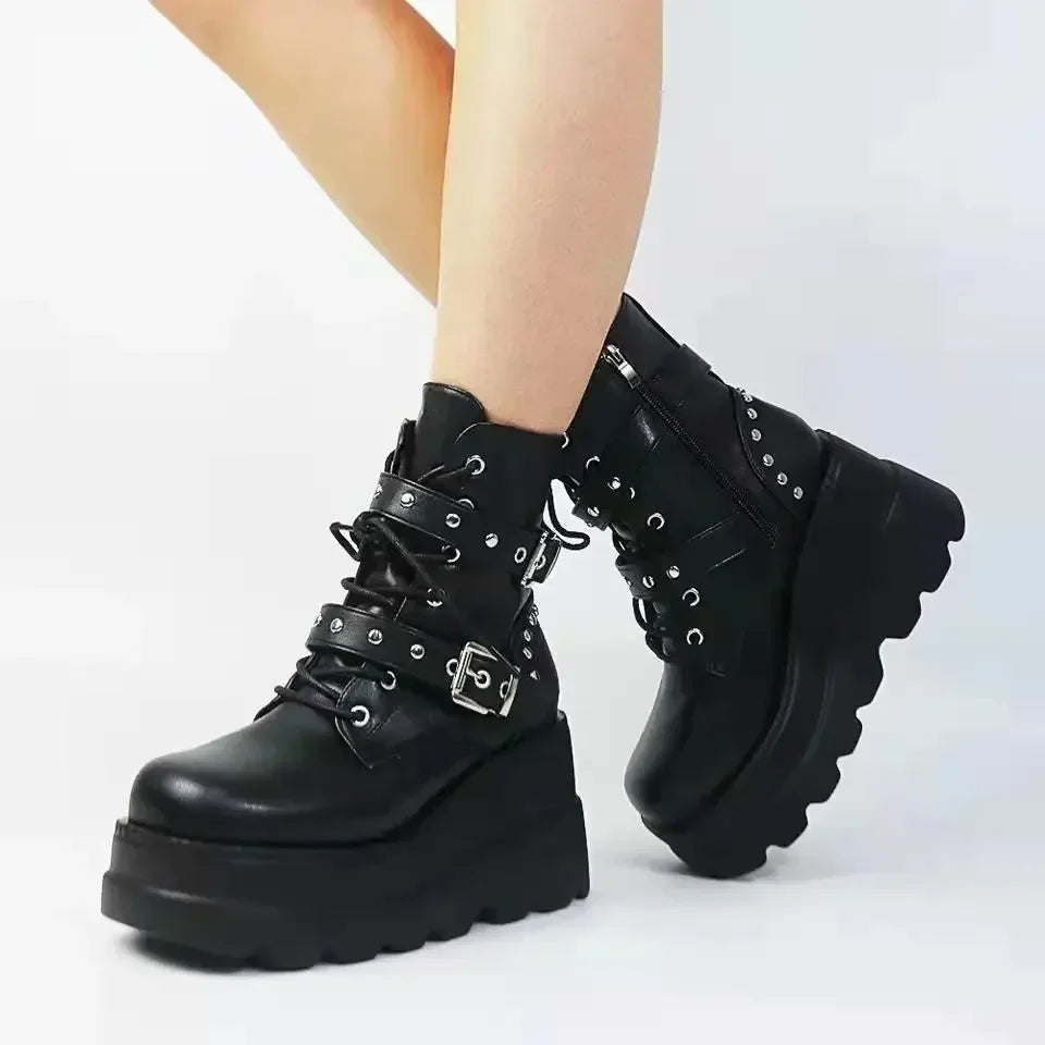 Nuevos botines de cuero Pu para mujer, Otoño Invierno, zapatos con cordones y punta redonda, botas góticas con plataforma para motocicleta para mujer, Cosplay