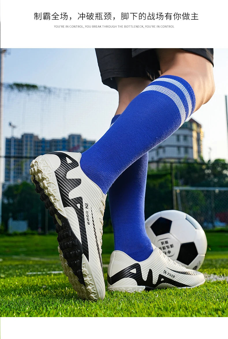 Botas de Fútbol Profesionales FG/TF para Hombre, Tacos Largos para Césped, Transpirables, Ligeras y Cómodas para Entrenamiento