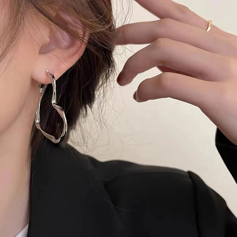 1 par de moda para mujer, moda, personalidad exagerada, diseño de corazón hueco, puño para niña, regalo de joyería de cumpleaños
