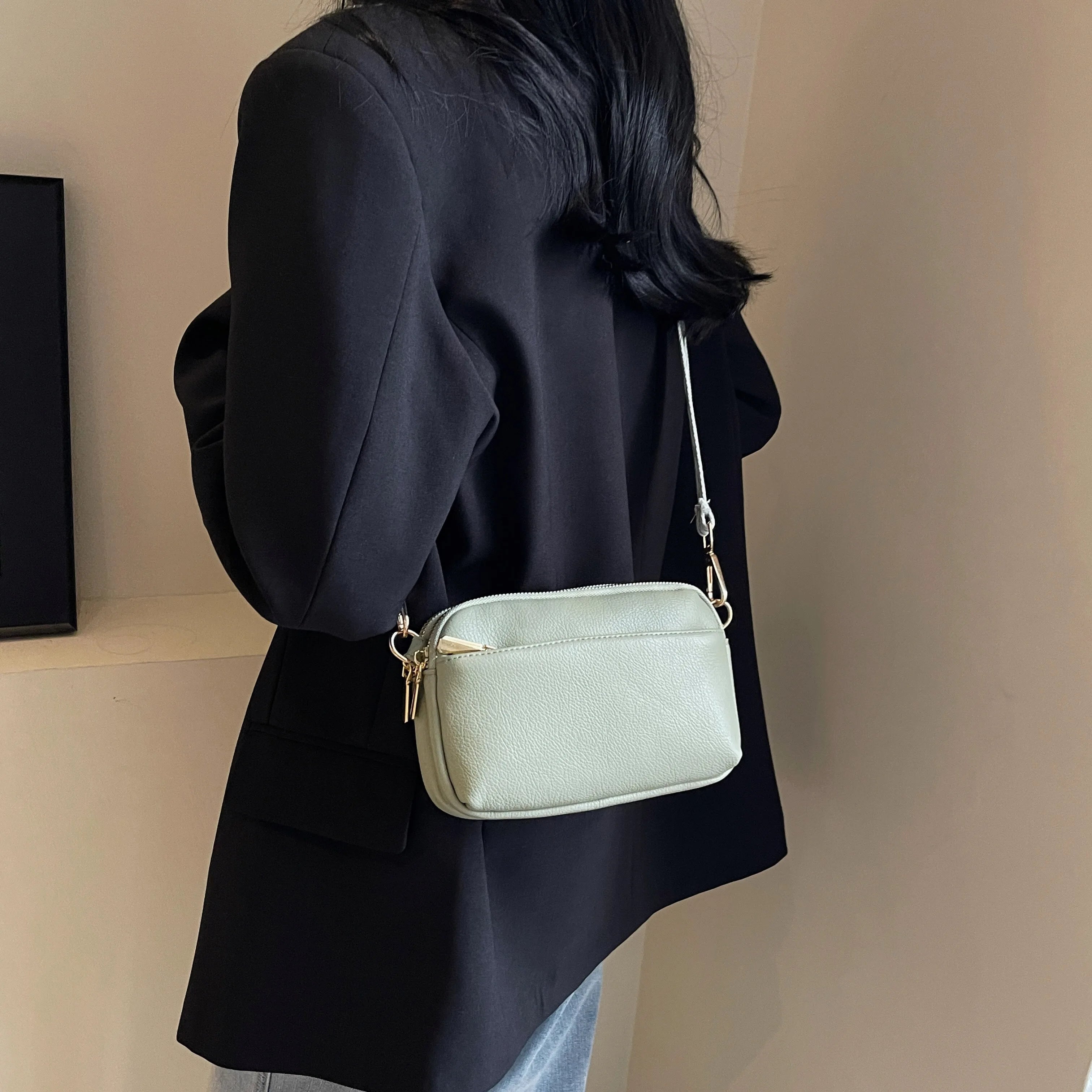 Bolso cruzado vegano elegante para mujer, bolso de hombro de PU minimalista y a la moda, compacto, espacioso, apto para teléfono