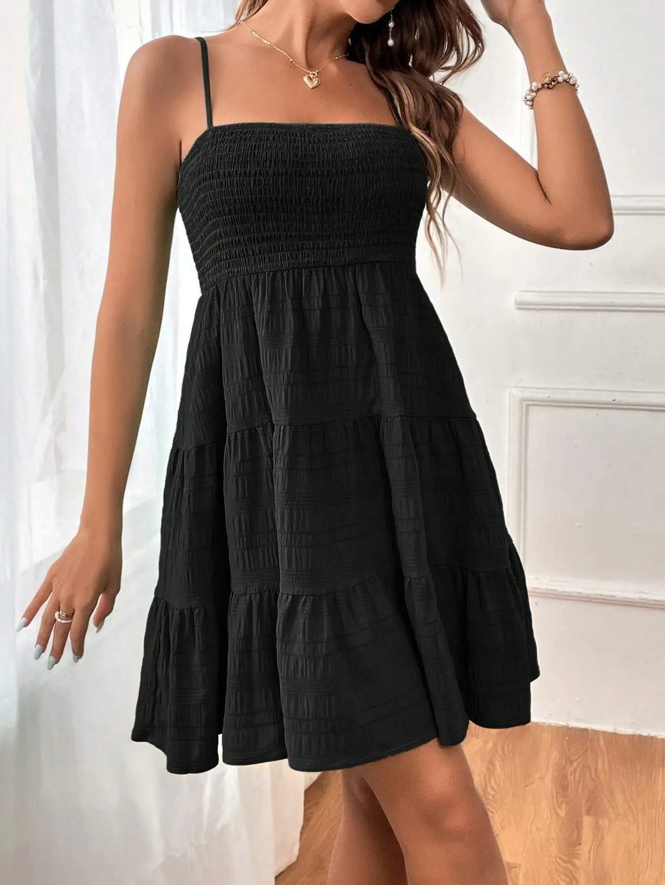 Minivestido con corpiño ahumado y tirantes finos para mujer, vestido azul con volantes escalonados, ropa informal de verano para vacaciones y playa