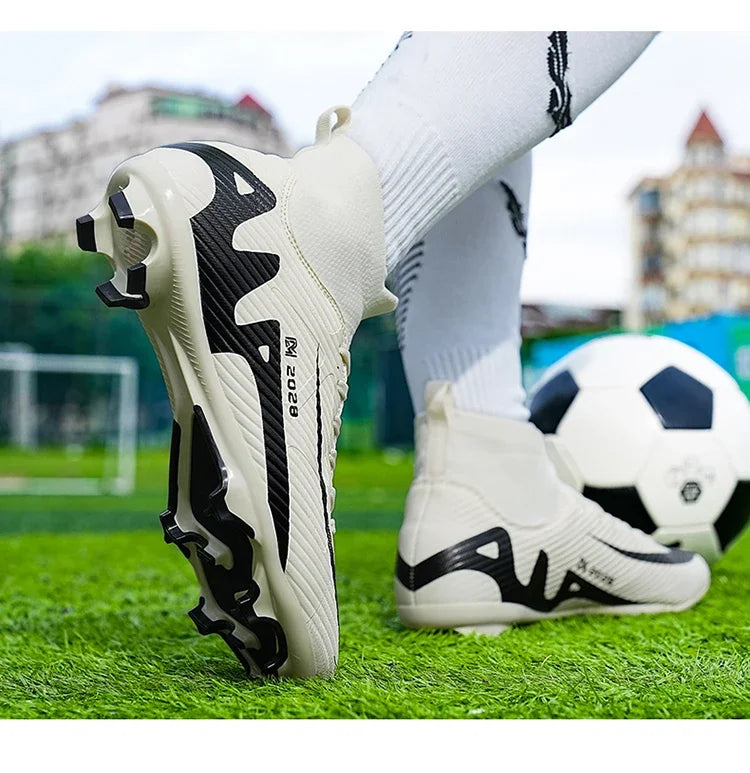 Zapatos de fútbol rosas a la moda para hombre, botas de fútbol ligeras profesionales con calcetín, zapatillas de fútbol originales antideslizantes para exteriores