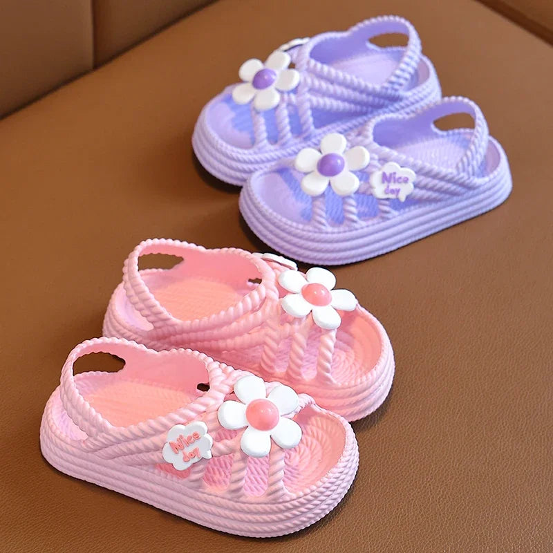 Nuevas Pantuflas Infantiles de Verano para Niñas y Niños, Antideslizantes para Baño y Playa, Sandalias de Suela Blanda para Bebés