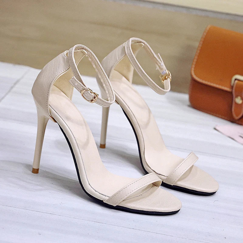 Nuevo Color sólido Simple Sexy elegante banquete fiesta tacones altos verano punta abierta cómoda hebilla sandalias de moda para mujeres