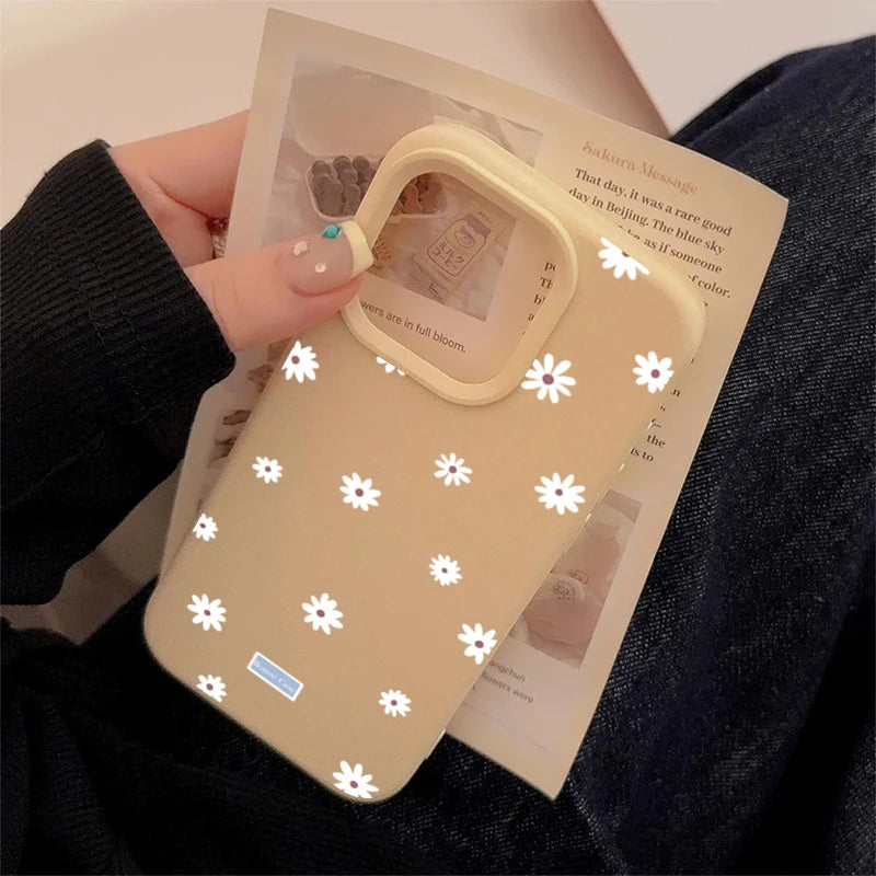 Funda de teléfono con flor pequeña y Margarita de estilo lindo para iPhone 11 12 13 14 15 16 17 Pro Max 16 Plus, funda de silicona suave con parachoques a prueba de golpes