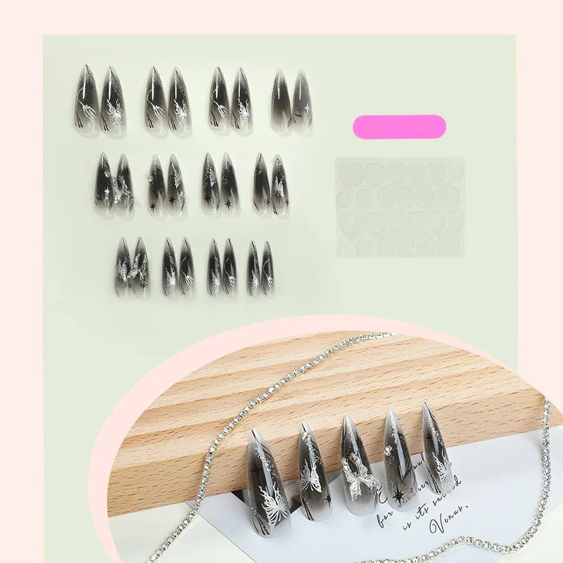 Uñas postizas negras con diseño de murciélago para Halloween, puntas de uñas decoradas con forma de almendra, con remaches y lazos, 24 unidades, uñas acrílicas reutilizables.