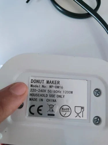 Mini máquina para hacer rosquillas, superficie antiadherente para niños, desayuno, aperitivos, postres, hace 7 donuts, electrodomésticos de Color blanco