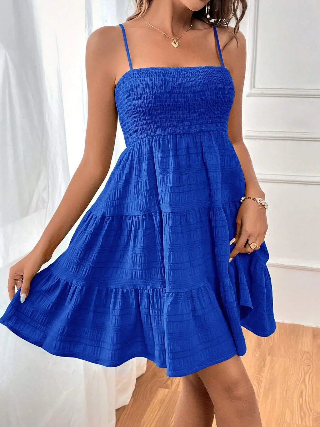 Minivestido con corpiño ahumado y tirantes finos para mujer, vestido azul con volantes escalonados, ropa informal de verano para vacaciones y playa