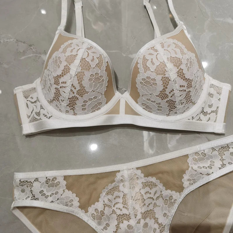 Conjunto de sujetador y bragas con forro fino de retazos de encaje sin espalda en U, ropa interior con realce, lencería hermosa para mujer, bragas de malla