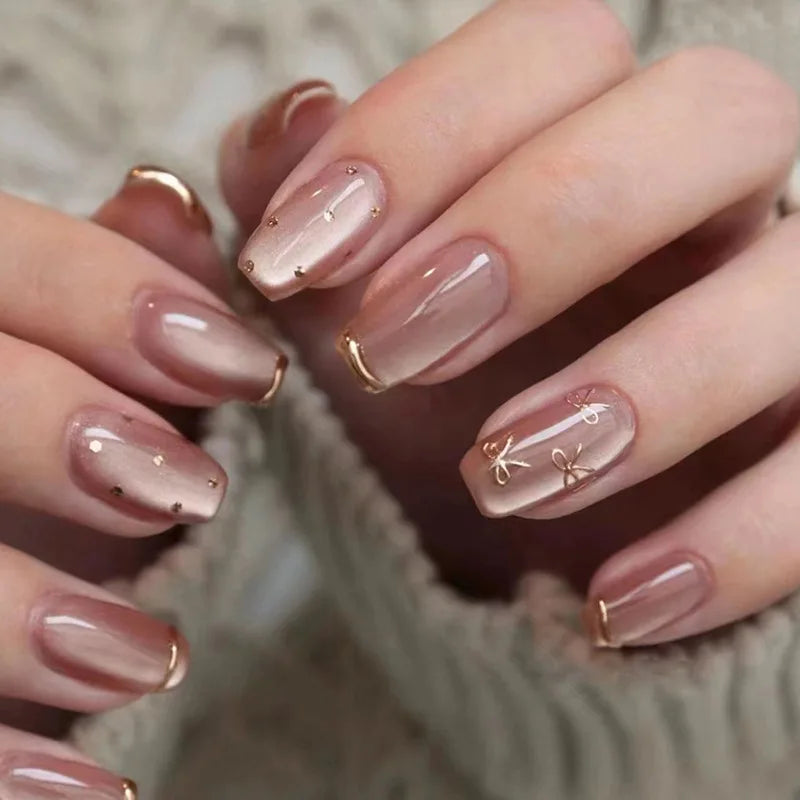 24 uñas postizas en forma de ataúd + 1 lima de uñas + 1 pegamento de gelatina