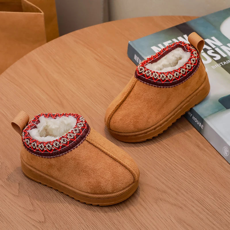 2025 nueva moda botines para niños suave invierno casual niñas zapatos de algodón Color sólido niños escuela botas de felpa zapatos cálidos