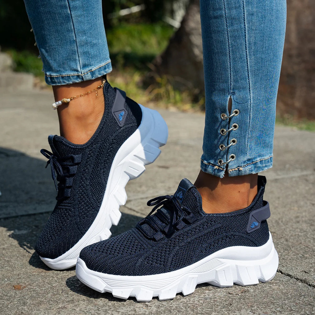Zapatos de punto para mujer, zapatos ligeros y transpirables para mamá, talla grande, cómodos, antideslizantes, informales, suela plana, sin cordones, primavera 2025