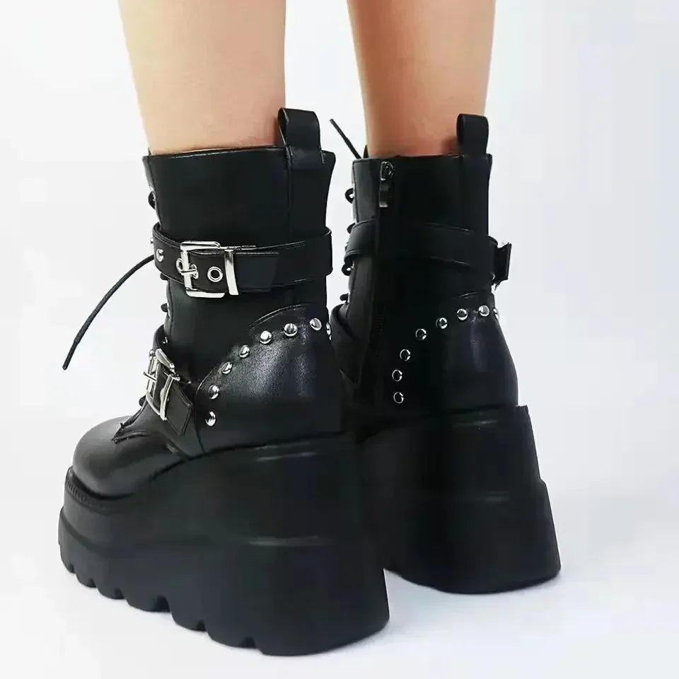 Nuevos botines de cuero Pu para mujer, Otoño Invierno, zapatos con cordones y punta redonda, botas góticas con plataforma para motocicleta para mujer, Cosplay