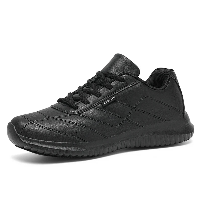 Zapatos de Chef de Hotel para las cuatro estaciones, antideslizantes, impermeables, a prueba de aceite, zapatos de trabajo de cocina, zapatillas ligeras y transpirables para caminar al aire libre para hombres