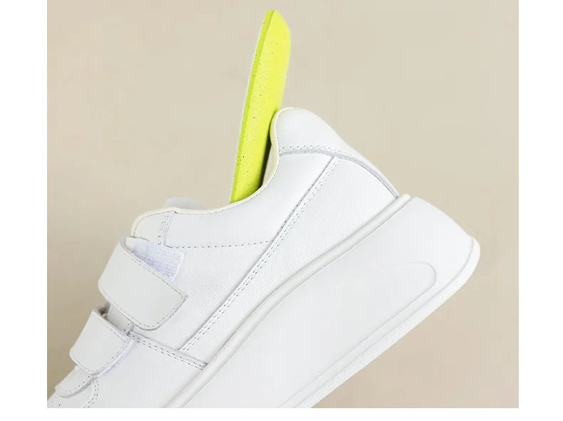 DRKANOL, zapatos de plataforma con suela gruesa y aumento de altura, zapatillas informales de cuero genuino para mujer, zapatos de tabla con gancho y bucle para mujer, color blanco