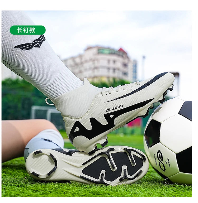 Zapatos de fútbol rosas a la moda para hombre, botas de fútbol ligeras profesionales con calcetín, zapatillas de fútbol originales antideslizantes para exteriores