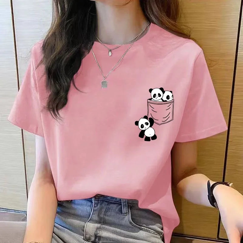 Top de manga corta para mujer, novedad de verano, Camiseta con estampado de dibujos animados de Panda de bolsillo, Tops de moda coreana para mujer, camiseta holgada con cuello redondo para mujer