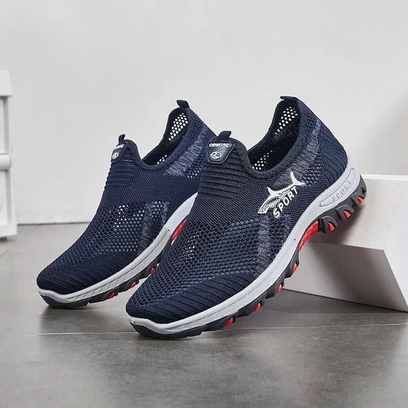 Zapatillas ligeras sin cordones para hombre - Zapatos casuales antideslizantes adecuados para senderismo, uso diario y aventuras al aire libre, diseño de tela negra de caña baja con suela sintética, punta redonda, ideales