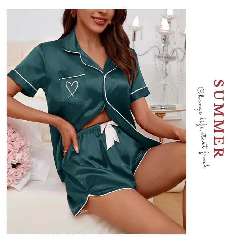 Conjunto de pijama para mujer, ropa de dormir con bolsillo bordado en forma de corazón, Top y pantalones cortos de manga corta con botones, pijama, ropa para el hogar