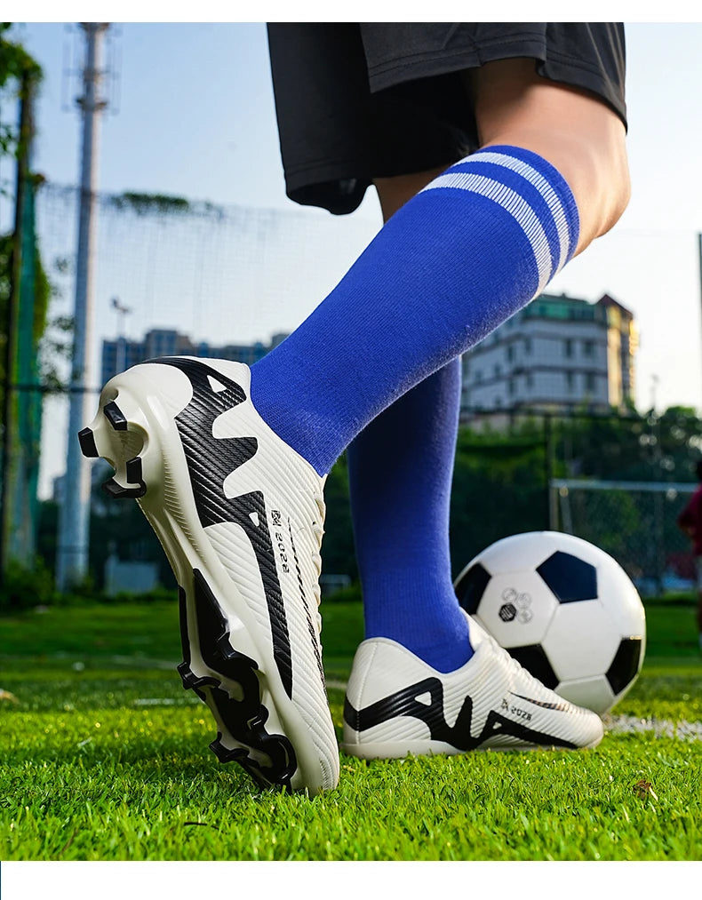 Botas de Fútbol Profesionales FG/TF para Hombre, Tacos Largos para Césped, Transpirables, Ligeras y Cómodas para Entrenamiento